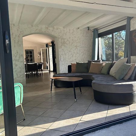 Residence Gabrielle Le Cannet Des Maures Exterior foto